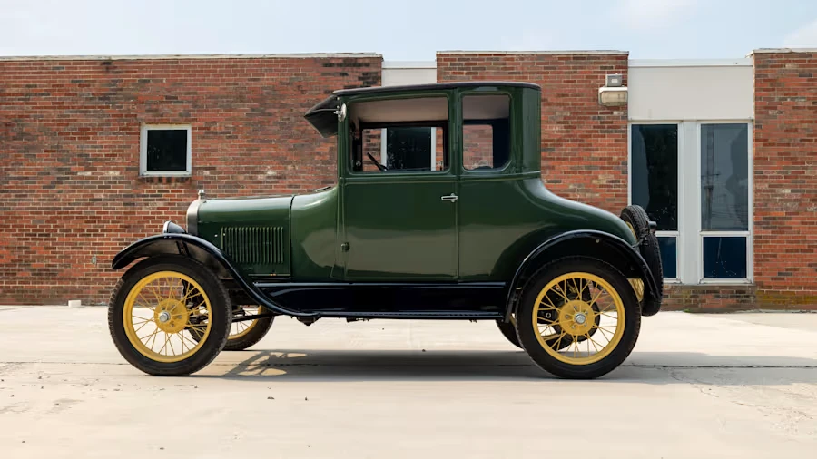 1925 Ford Model T - Image 2 of 19