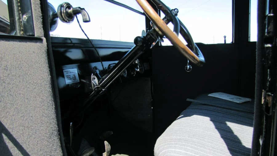 1925 Ford Model T - Image 4 of 8