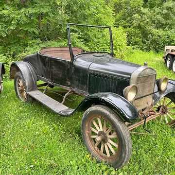 1925 Ford Model T Roadster