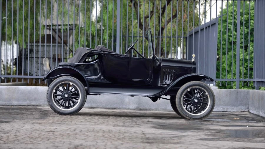 1925 Ford Model T - Image 2 of 12