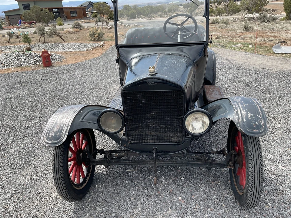 1925 Ford Model T Pickup & Model TT - Image 6 of 31