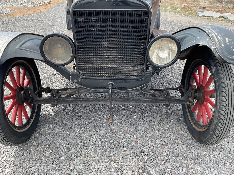 1925 Ford Model T Pickup & Model TT - Image 9 of 31