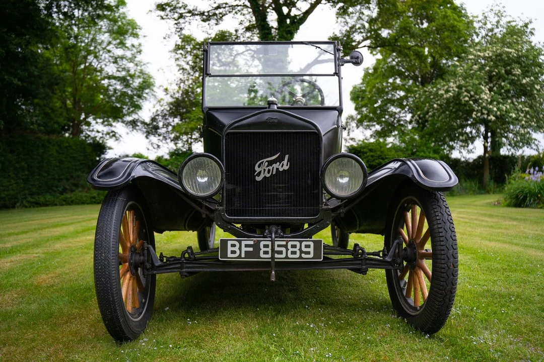 1925 Ford Model T - Image 2 of 30