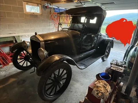 1925 Ford Model T Runabout