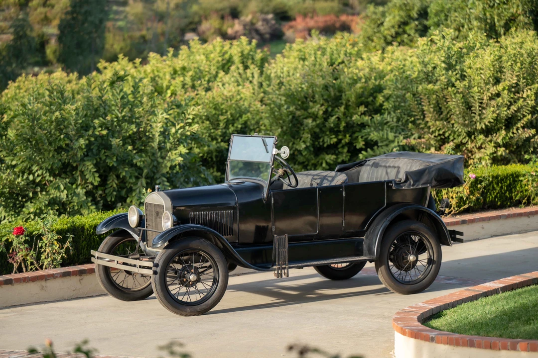 1925 Ford Model T - Image 2 of 31