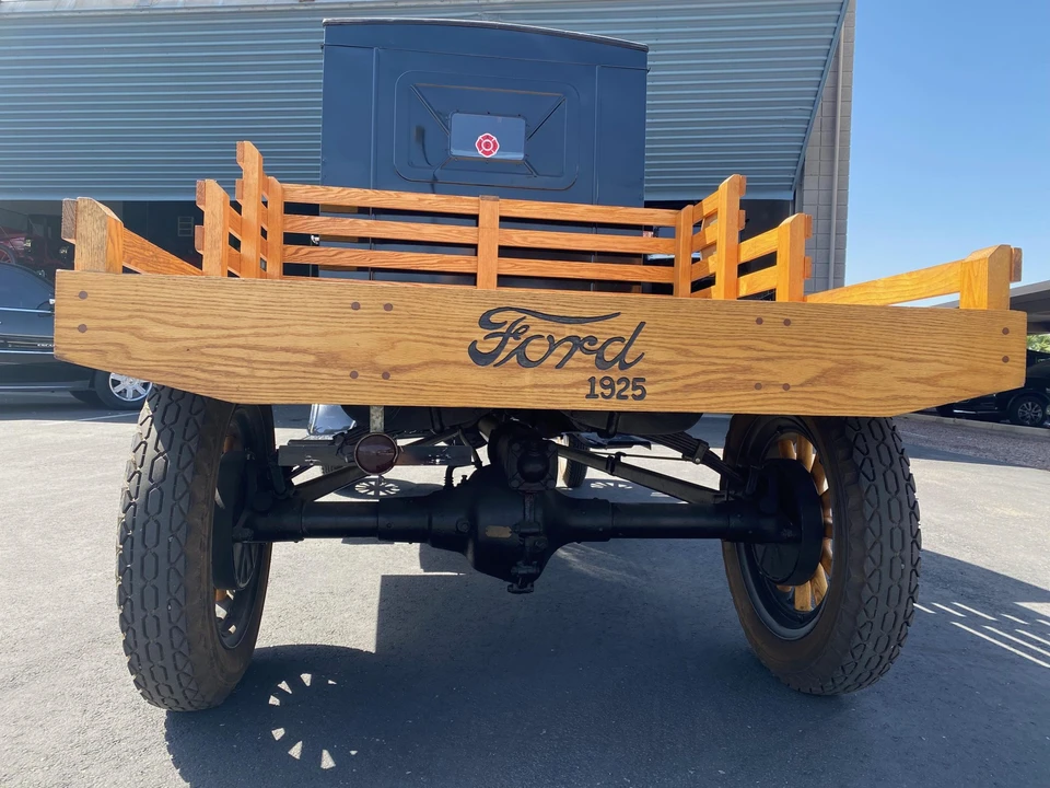 1925 Ford Model T Pickup & Model TT - Image 9 of 31