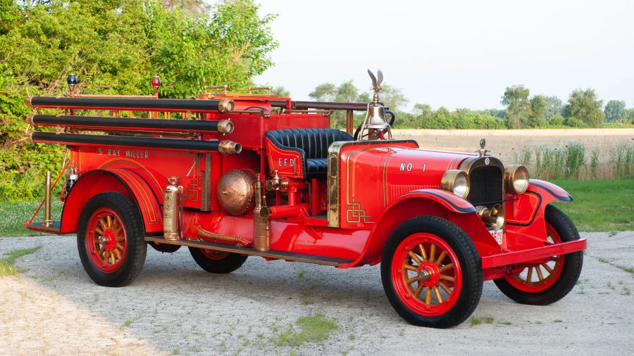 1925 Graham - Image 3 of 20