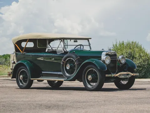 1925 Lincoln Model L Sport Touring by Brunn