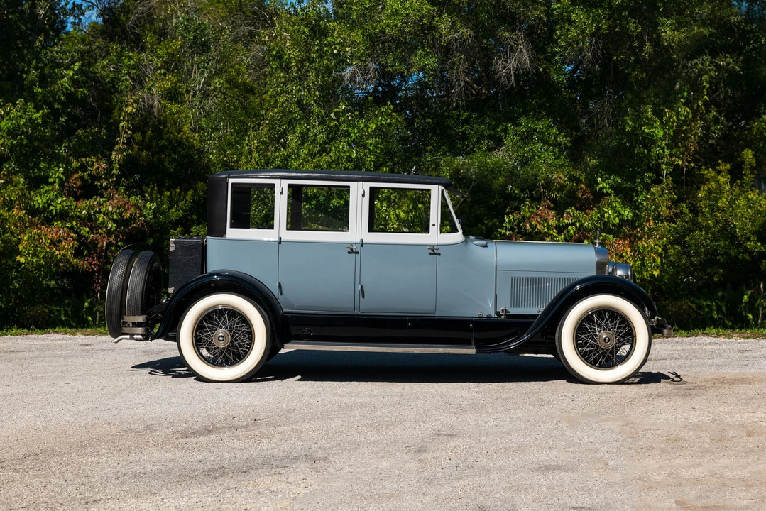 1925 Lincoln Zephyr - Image 2 of 31