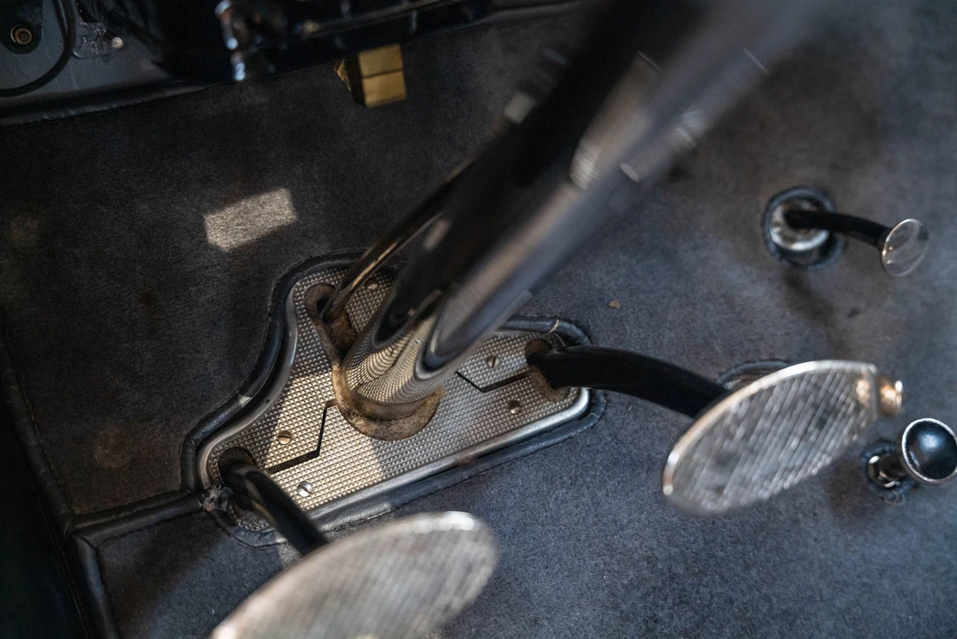 1925 Lincoln Zephyr - Image 30 of 31