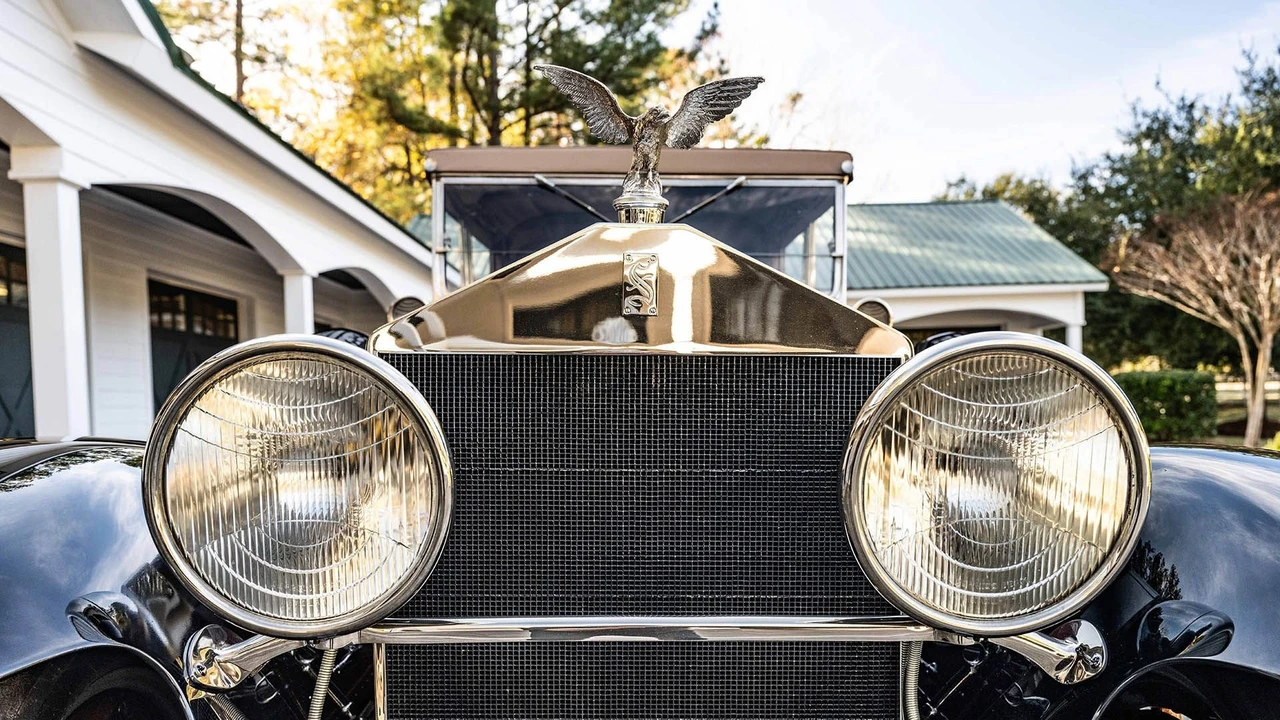 1925 Locomobile - Image 11 of 31
