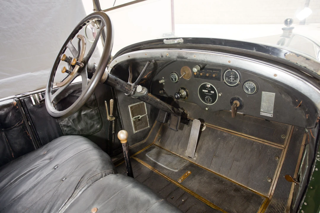 1925 Locomobile - Image 18 of 31