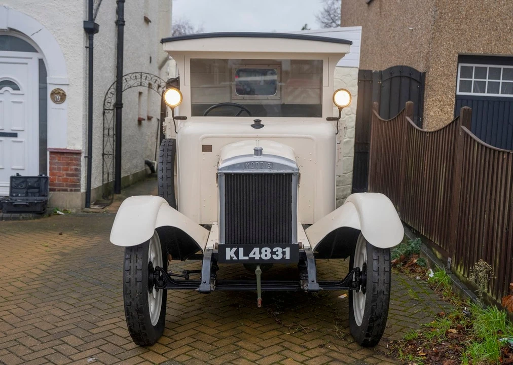 1925 Morris - Image 4 of 30