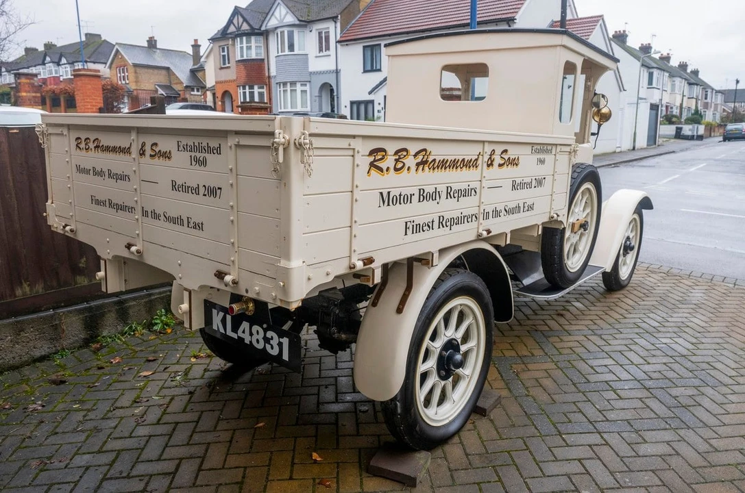 1925 Morris - Image 7 of 30