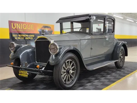 1925 Pierce-Arrow 80 Opera Coupe