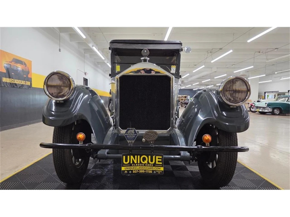 1925 Pierce-Arrow - Image 8 of 31