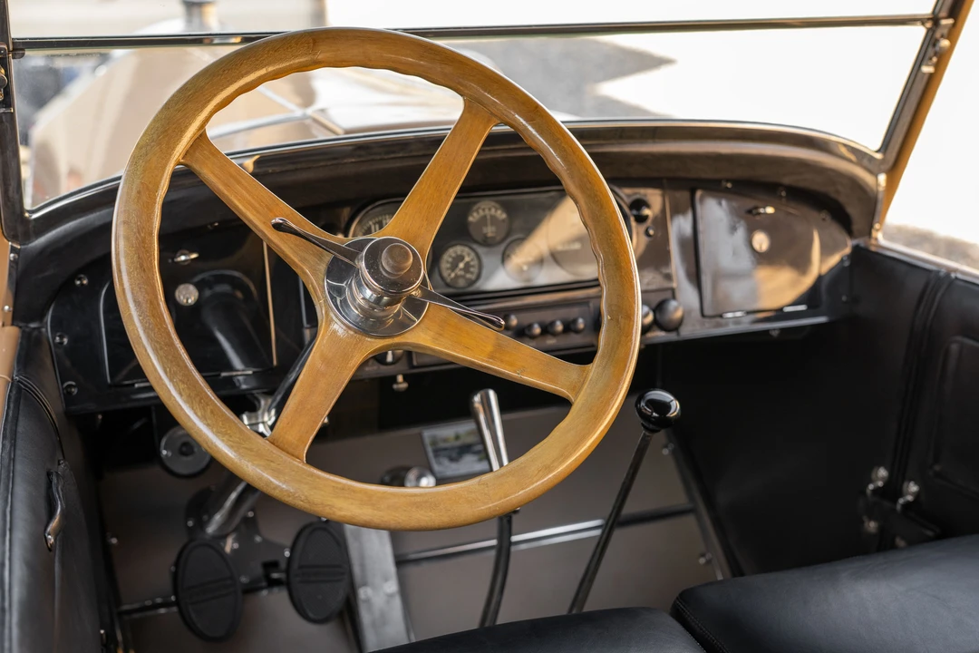1925 Pierce-Arrow - Image 17 of 31