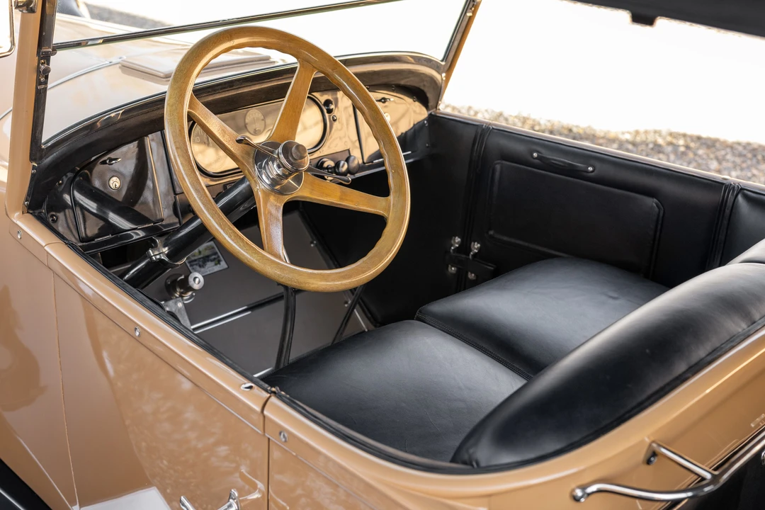 1925 Pierce-Arrow - Image 5 of 31