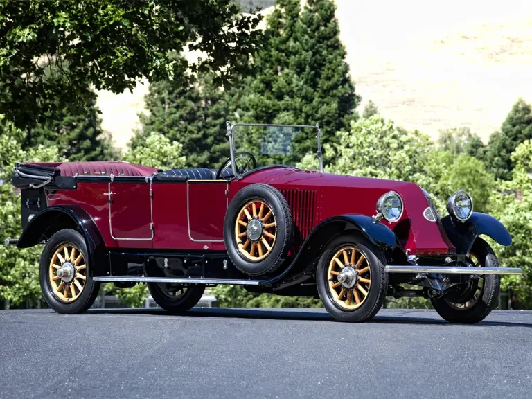 1925 Renault - Image 2 of 27