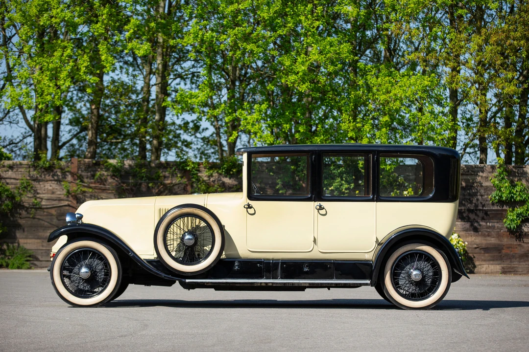 1925 Renault - Image 16 of 31