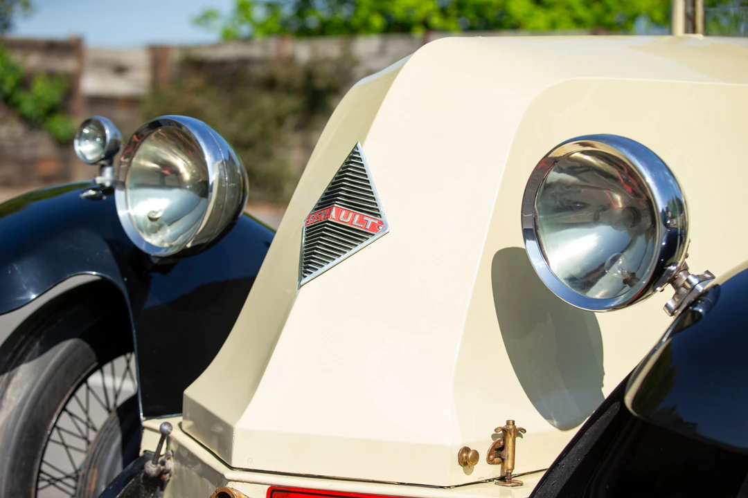 1925 Renault - Image 14 of 31