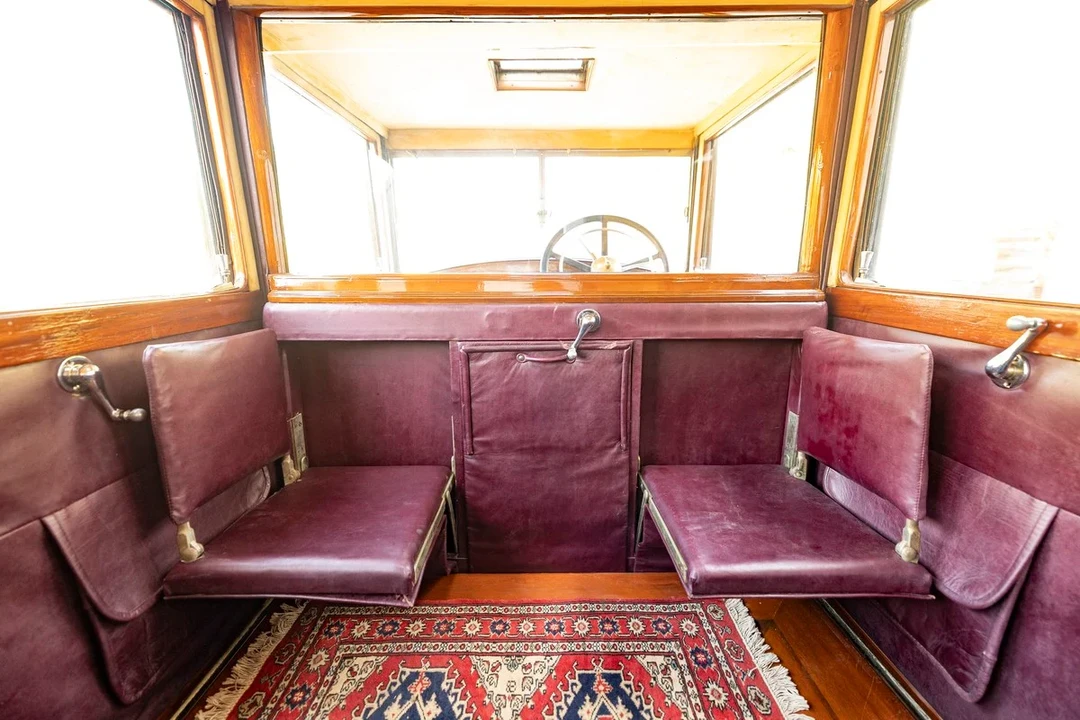 1925 Renault - Image 5 of 30