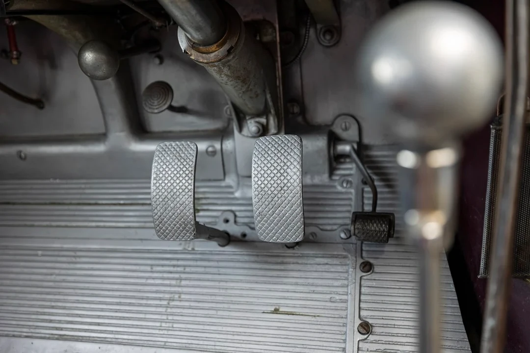 1925 Renault - Image 30 of 30