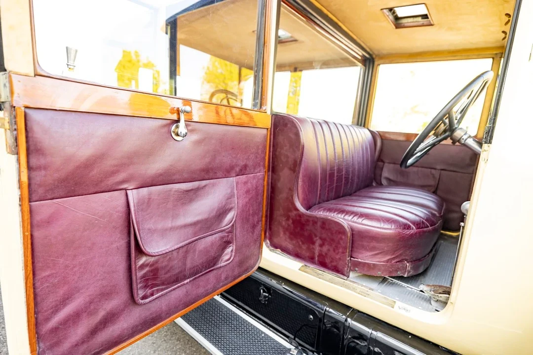 1925 Renault - Image 29 of 30