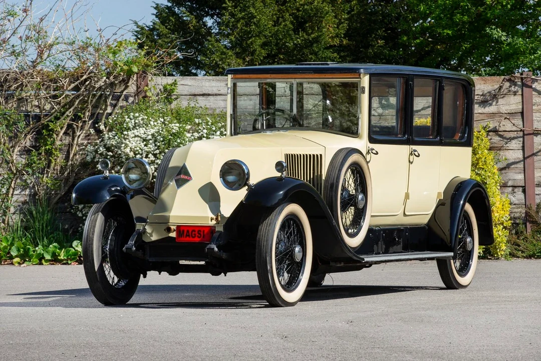 1925 Renault - Image 7 of 30