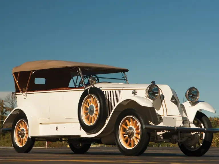1925 Renault - Image 2 of 11