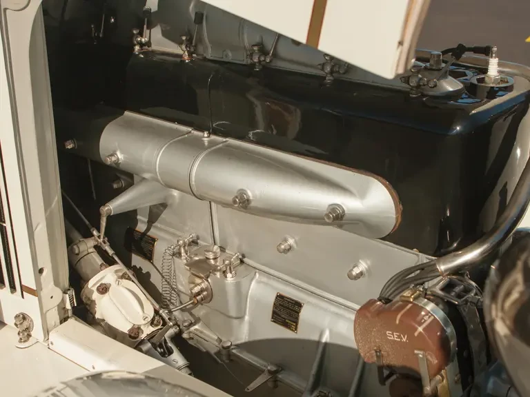 1925 Renault - Image 4 of 11