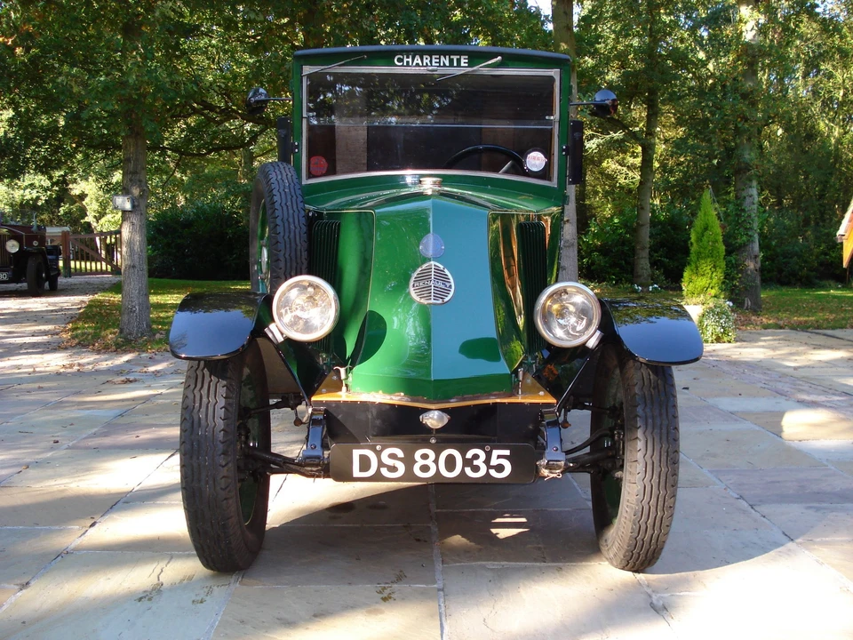 1925 Renault - Image 9 of 9