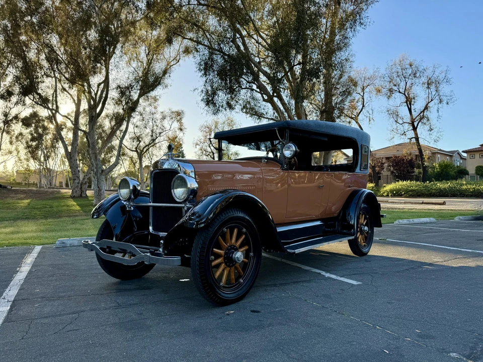 1925 Studebaker - Image 6 of 31