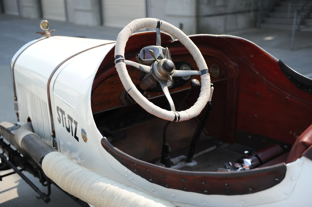 1925 Stutz Vertical Eight - Image 5 of 12