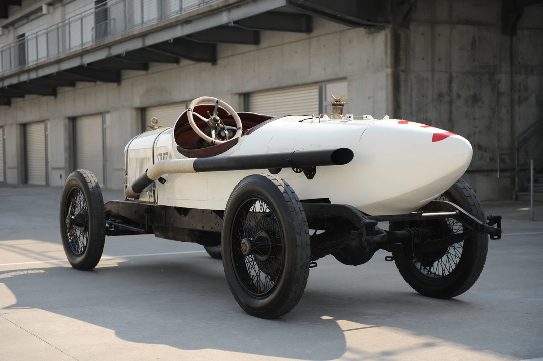 1925 Stutz Vertical Eight - Image 8 of 12