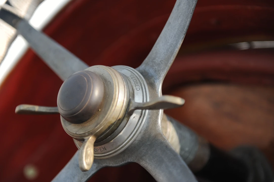 1925 Stutz Vertical Eight - Image 10 of 12