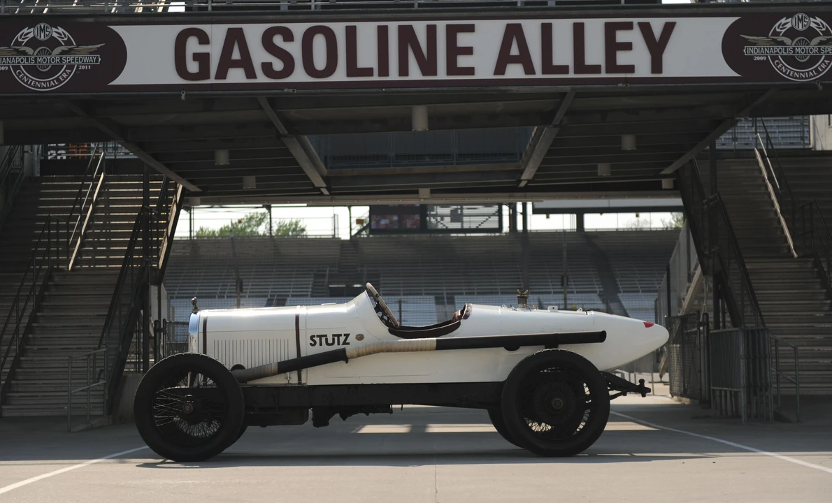 1925 Stutz Vertical Eight - Image 7 of 12
