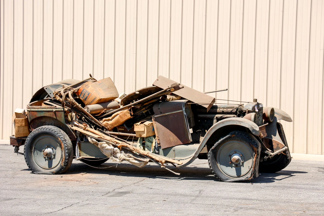 1925 Willys - Image 2 of 31