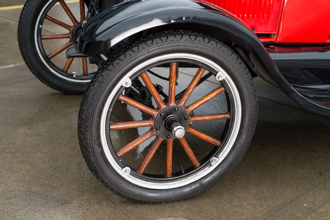 Ford Model T - Image 10 of 15