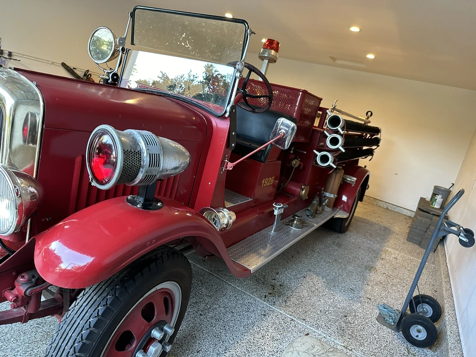 1926 American LaFrance - Image 2 of 31