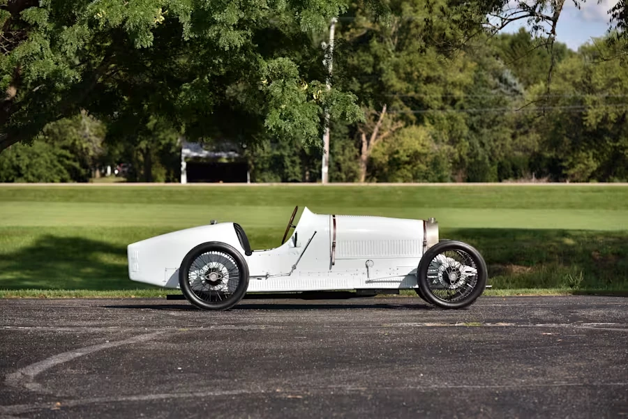 1926 Bugatti - Image 2 of 31