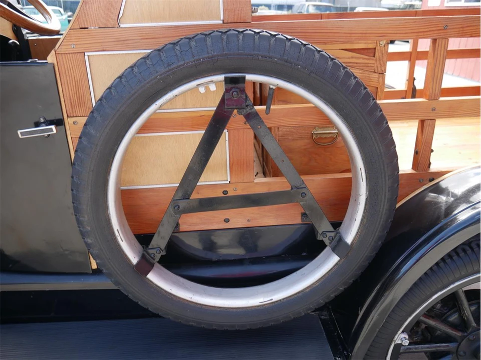 1926 Chevrolet - Image 14 of 31