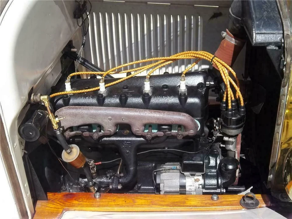1926 Ford Model T Pickup & Model TT - Image 3 of 5