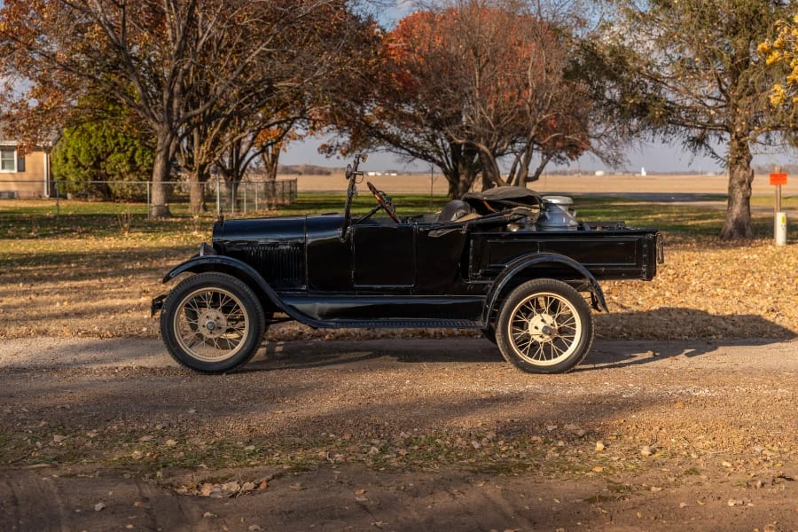 1926 Ford Model T Pickup & Model TT - Image 2 of 14