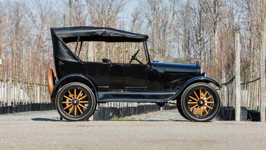 1926 Ford Model T - Image 2 of 12