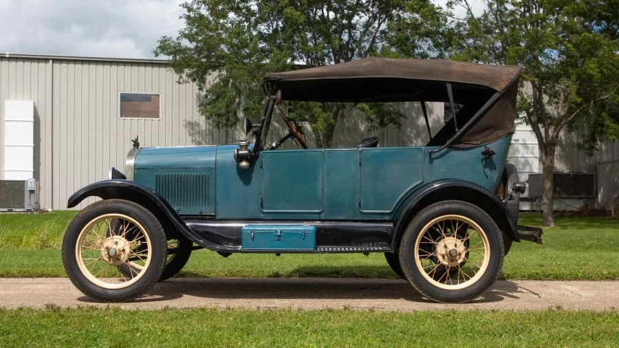 1926 Ford Model T - Image 2 of 12