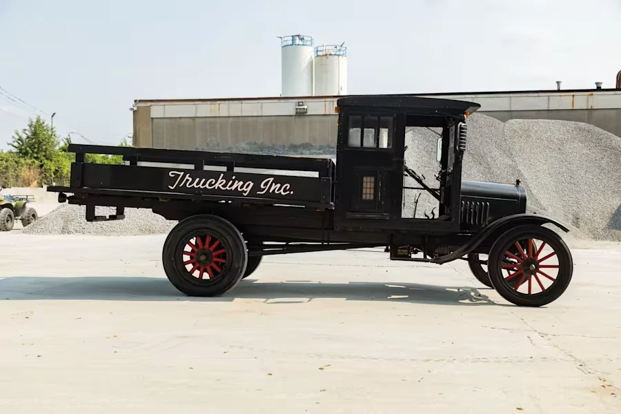 1926 Ford Model T Pickup & Model TT - Image 2 of 24