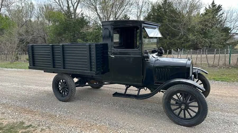 1926 Ford Model T Pickup & Model TT - Image 8 of 31
