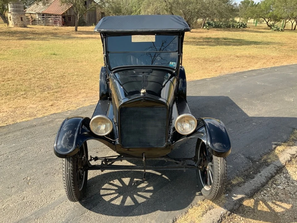 1926 Ford Model T Pickup & Model TT - Image 8 of 12