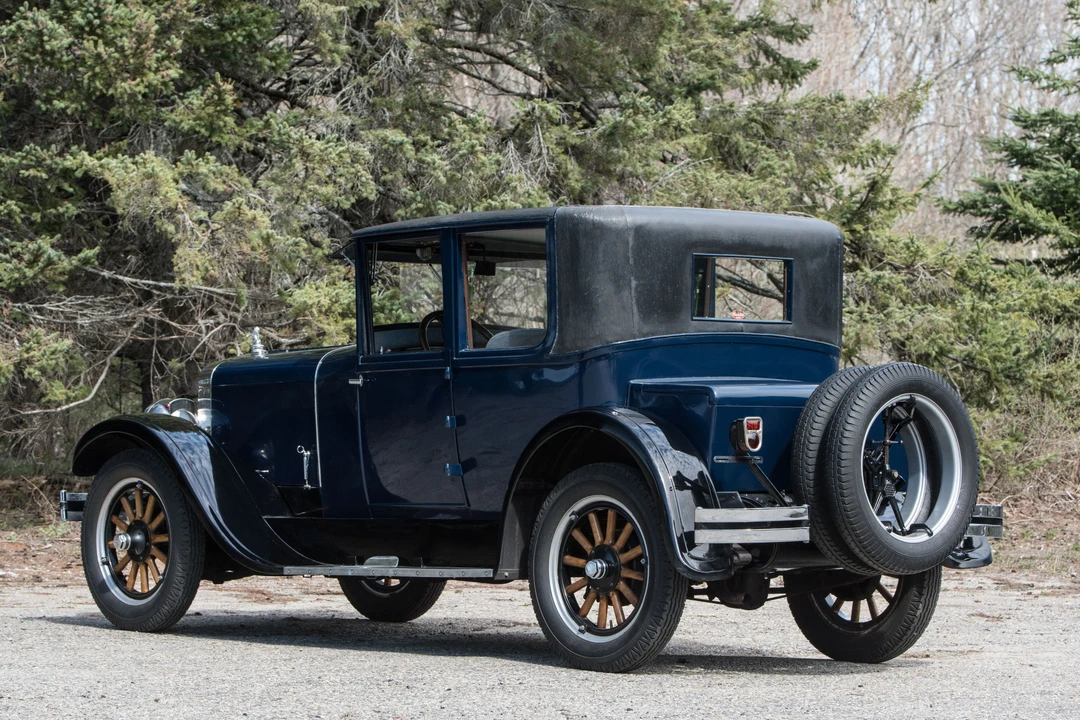 1926 Franklin - Image 3 of 31